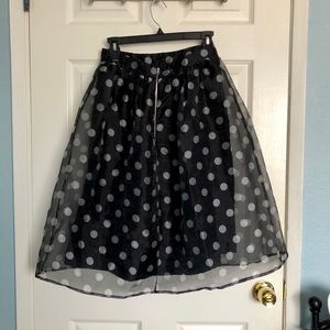 Polka dot skirt 🖤
